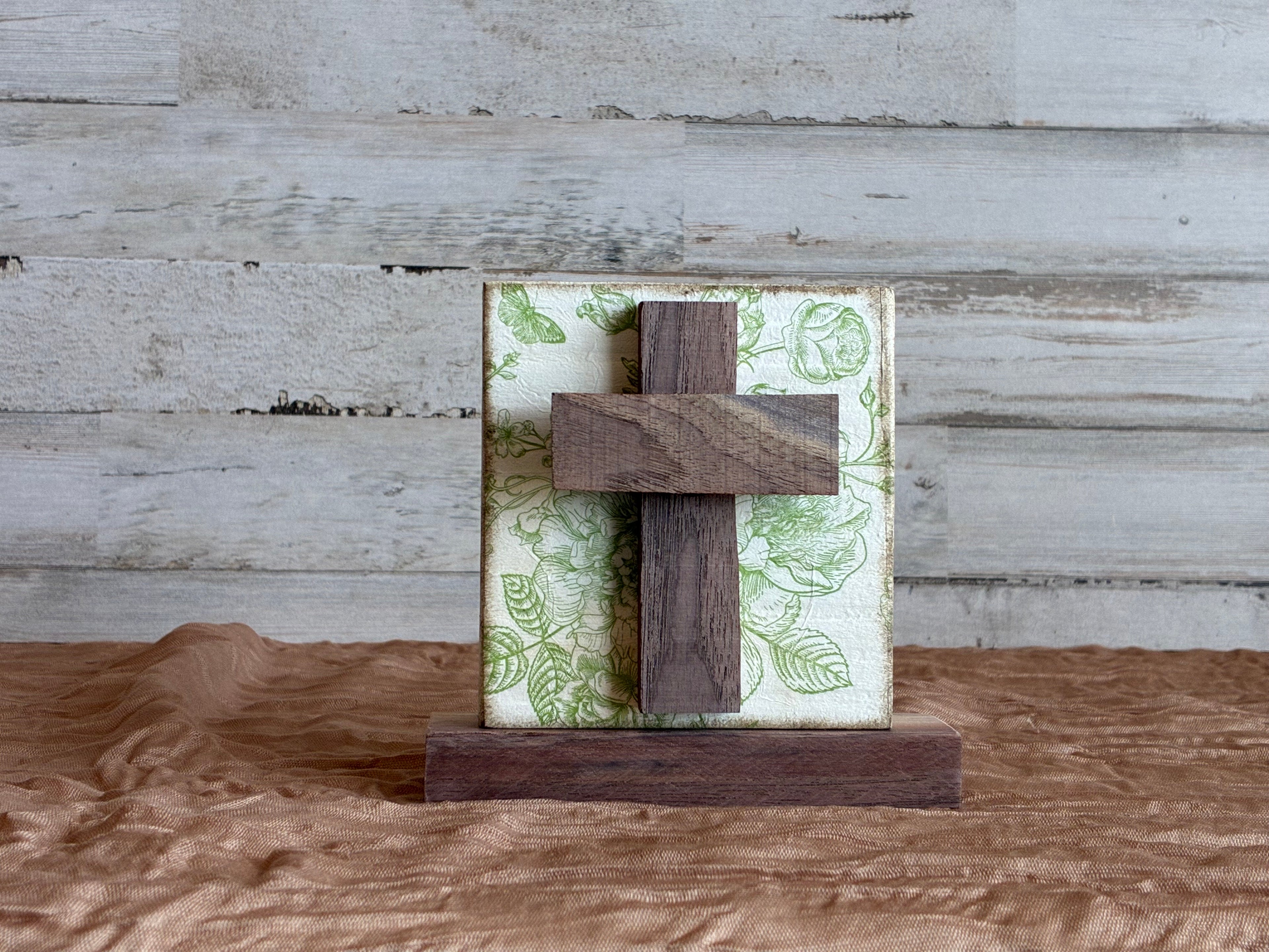 Floral Cross Wood Shelf Sitter – Cottagecore Faith Decor