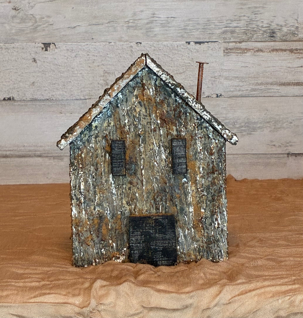Rustic Farmhouse Cottage – Brown & White, Medium