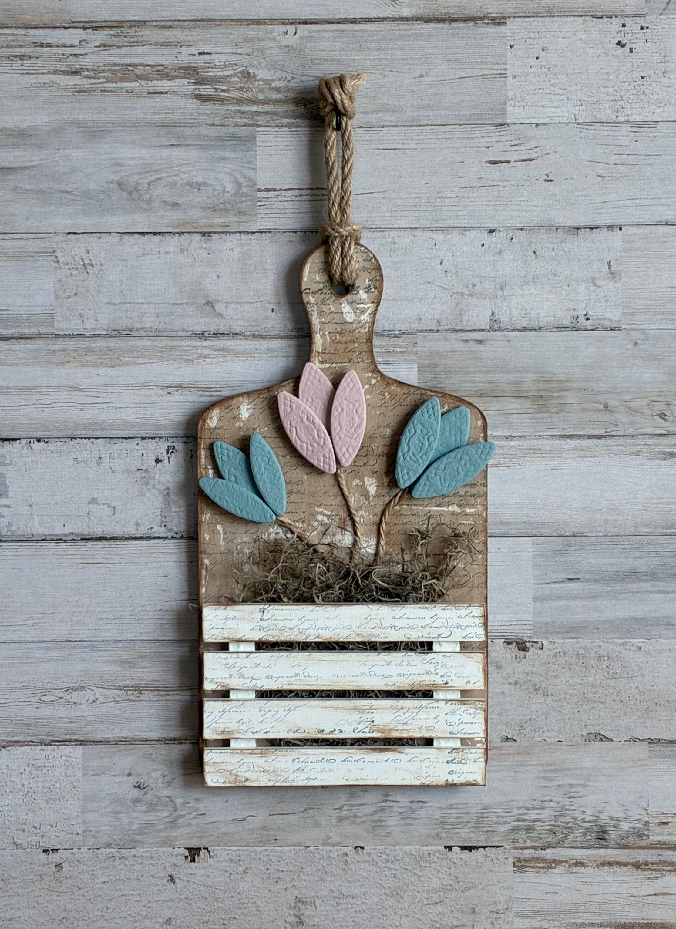 Tulip Decorative Board Wall Hanger – Stamped French Script Cottagecore Decor